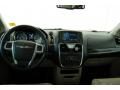 2011 Chrysler Town & Country Touring - L Photo 27