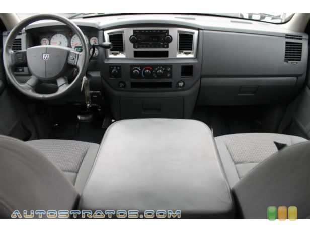 2007 Dodge Ram 1500 SLT Quad Cab 4x4 5.7 Liter HEMI OHV 16 Valve V8 5 Speed Automatic