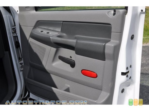 2007 Dodge Ram 1500 ST Quad Cab 4x4 5.7 Liter HEMI OHV 16 Valve V8 5 Speed Automatic