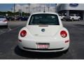 2008 Volkswagen New Beetle Triple White Coupe Photo 4