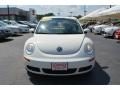 2008 Volkswagen New Beetle Triple White Coupe Photo 23
