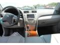 2011 Toyota Camry XLE Photo 12