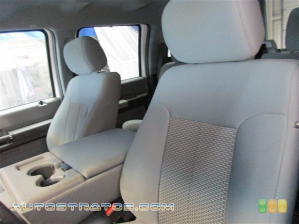 2015 Ford F250 Super Duty XLT Crew Cab 4x4 6.2 Liter Flex-Fuel SOHC 16-Valve V8 TorqShift 6 Speed SelectShift Automatic