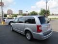 2011 Chrysler Town & Country Touring - L Photo 6