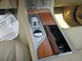 2010 Jaguar XF Sport Sedan Photo 13