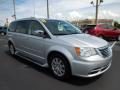 2011 Chrysler Town & Country Touring - L Photo 12