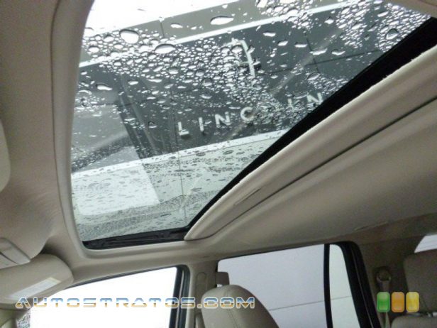2012 Lincoln Navigator 4x4 5.4 Liter SOHC 24-Valve Flex-Fuel V8 6 Speed Automatic