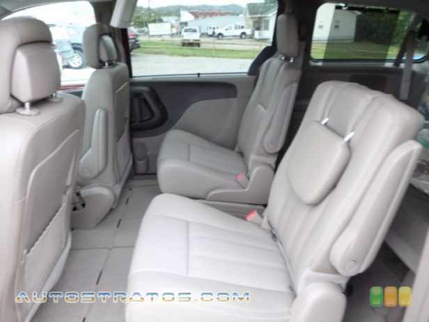 2016 Chrysler Town & Country Touring-L 3.6 Liter DOHC 24-Valve VVT Pentastar V6 6 Speed Automatic
