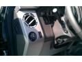 2016 Ford F250 Super Duty Lariat Crew Cab 4x4 Photo 27