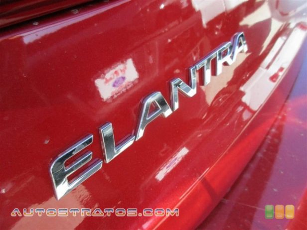 2017 Hyundai Elantra Limited 2.0 liter DOHC 16-Valve D-CVVT 4 Cylinder 6 Speed SHIFTRONIC Automatic