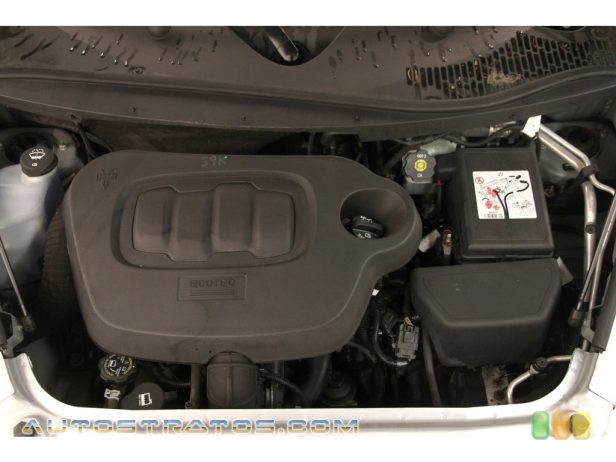 2010 Chevrolet HHR LT 2.2 Liter Flex-Fuel DOHC 16-Valve VVT 4 Cylinder 4 Speed Automatic