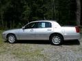 2008 Lincoln Town Car Signature Limited Photo 5