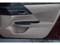 2014 Honda Accord LX Sedan Photo 24