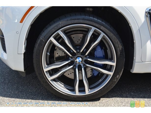 2015 BMW X6 M  4.4 Liter M TwinPower Turbocharged DI DOHC 32-Valve VVT V8 8 Speed M Sport Automatic