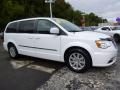 2014 Chrysler Town & Country Touring Photo 6