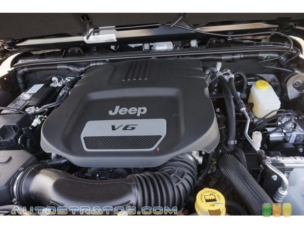 2017 Jeep Wrangler Sahara 4x4 3.6 Liter DOHC 24-Valve VVT V6 5 Speed Automatic