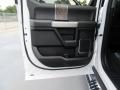 2017 Ford F250 Super Duty Lariat Crew Cab 4x4 Photo 18