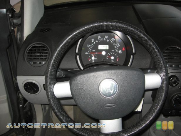 2004 Volkswagen New Beetle GLS Convertible 2.0 Liter SOHC 8-Valve 4 Cylinder 5 Speed Manual
