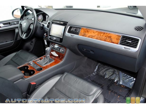 2014 Volkswagen Touareg V6 Lux 4Motion 3.6 Liter FSI DOHC 24-Valve VVT VR6 8 Speed Tiptronic Automatic