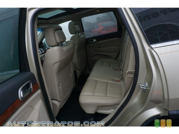 2011 Jeep Grand Cherokee Limited 4x4 5.7 Liter HEMI MDS OHV 16-Valve VVT V8 Multi Speed Automatic
