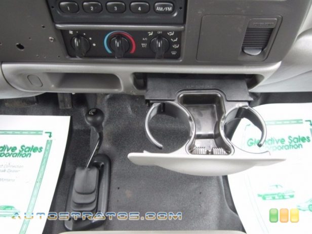 2004 Ford F350 Super Duty XL Crew Cab 4x4 6.0 Liter OHV 32-Valve Power Stroke Turbo Diesel V8 5 Speed Automatic