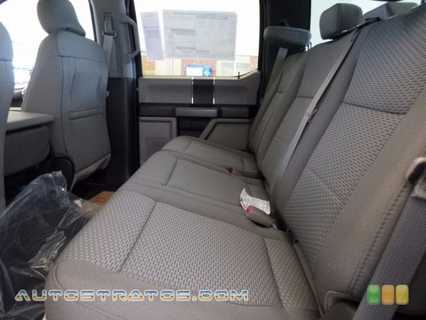 2017 Ford F250 Super Duty XLT Crew Cab 4x4 6.7 Liter Power Stroke OHV 32-Valve Turbo-Diesel V8 6 Speed Automatic