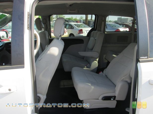 2013 Dodge Grand Caravan SE 3.6 Liter DOHC 24-Valve VVT Pentastar V6 6 Speed AutoStick Automatic