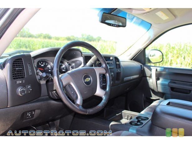 2014 Chevrolet Silverado 2500HD LT Crew Cab 4x4 6.6 Liter OHV 32-Valve Duramax Turbo-Diesel V8 6 Speed Allison 1000 Automatic