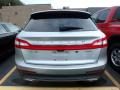 2017 Lincoln MKX Reserve AWD Photo 3