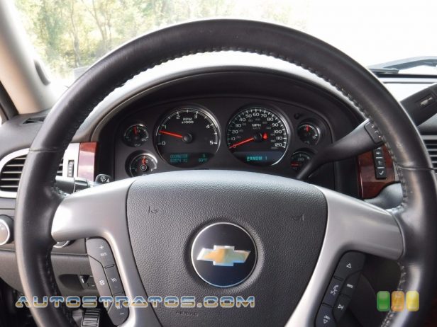 2011 Chevrolet Silverado 2500HD LTZ Crew Cab 4x4 6.6 Liter OHV 32-Valve Duramax Turbo-Diesel V8 6 Speed Allison Automatic