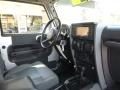 2010 Jeep Wrangler Unlimited Rubicon 4x4 Photo 12