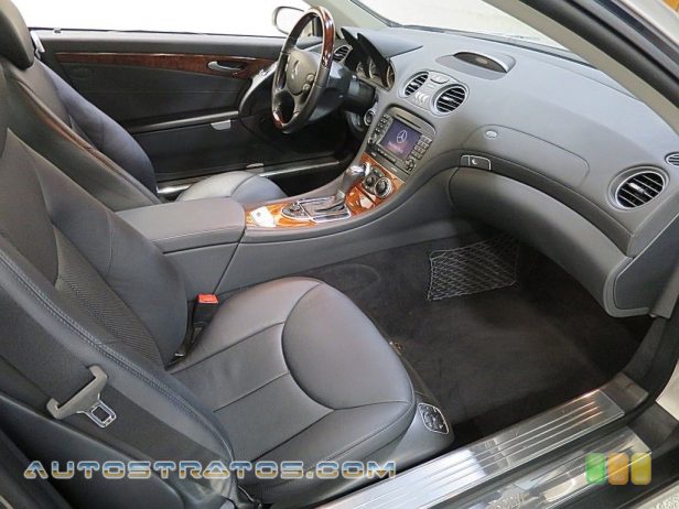 2007 Mercedes-Benz SL 550 Roadster 5.5 Liter DOHC 32-Valve V8 7 Speed Automatic