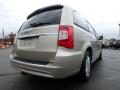 2012 Chrysler Town & Country Touring Photo 9