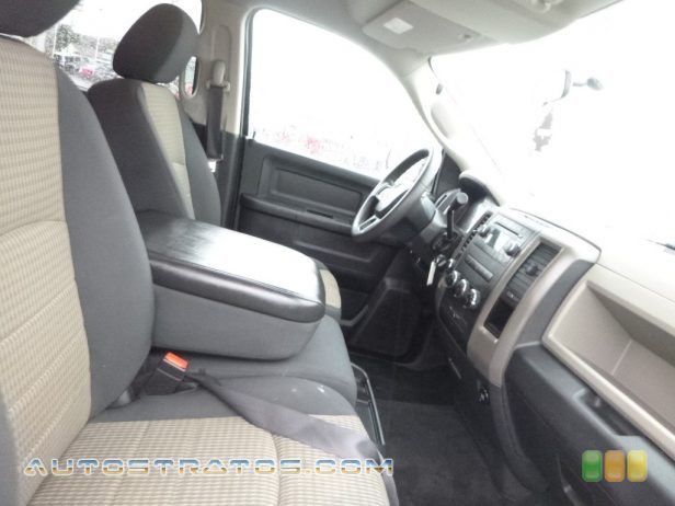 2012 Dodge Ram 3500 HD ST Crew Cab 4x4 Dually 6.7 Liter OHV 24-Valve Cummins VGT Turbo-Diesel Inline 6 Cylinde 6 Speed Automatic