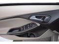2016 Ford Focus SE Hatch Photo 8