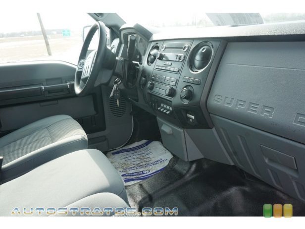 2015 Ford F250 Super Duty XL Crew Cab 4x4 6.7 Liter OHV 32-Valve B20 Power Stroke Turbo-Diesel V8 TorqShift 6 Speed SelectShift Automatic