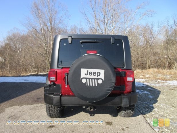 2012 Jeep Wrangler Unlimited Sport 4x4 3.6 Liter DOHC 24-Valve VVT Pentastar V6 5 Speed Automatic
