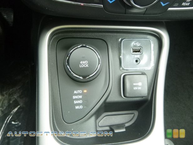 2018 Jeep Compass Sport 4x4 2.4 Liter DOHC 16-Valve VVT 4 Cylinder 9 Speed Automatic