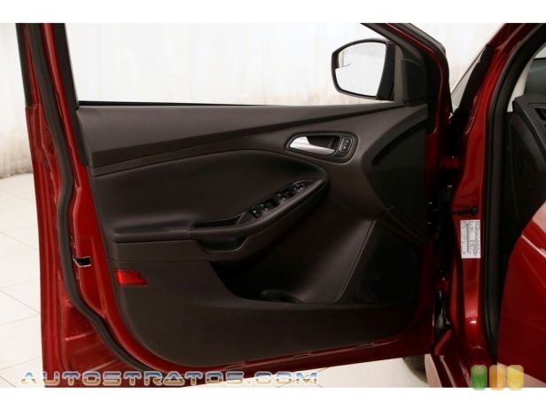 2015 Ford Focus SE Sedan 2.0 Liter GDI DOHC 16-Valve Ti-VCT 4 Cylinder 5 Speed Manual