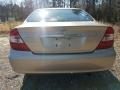 2003 Toyota Camry LE Photo 8