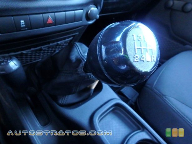 2014 Jeep Wrangler Sport 4x4 3.6 Liter DOHC 24-Valve VVT V6 6 Speed Manual