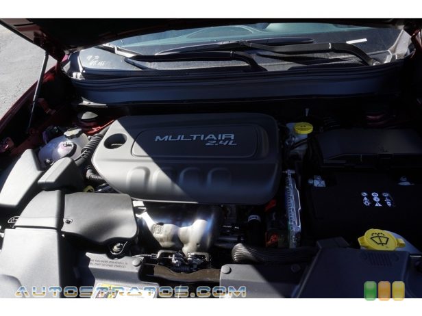 2018 Jeep Cherokee Latitude Plus 2.4 Liter DOHC 16-Valve VVT MultiAir 4 Cylinder 9 Speed Automatic
