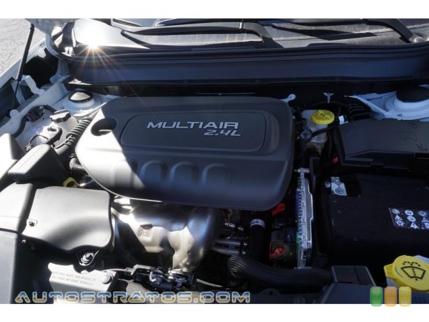 2018 Jeep Cherokee Latitude Plus 2.4 Liter DOHC 16-Valve VVT MultiAir 4 Cylinder 9 Speed Automatic