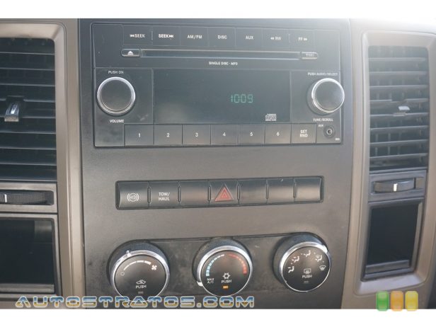 2011 Dodge Ram 3500 HD ST Crew Cab Dually 6.7 Liter OHV 24-Valve Cummins Turbo-Diesel Inline 6 Cylinder 6 Speed Automatic