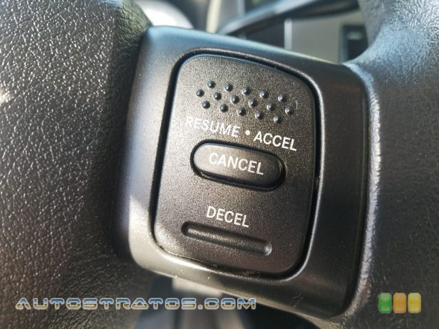 2008 Dodge Dakota SLT Crew Cab 4.7 Liter SOHC 16-Valve PowerTech V8 5 Speed Automatic