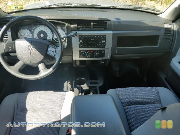 2008 Dodge Dakota SLT Crew Cab 4.7 Liter SOHC 16-Valve PowerTech V8 5 Speed Automatic