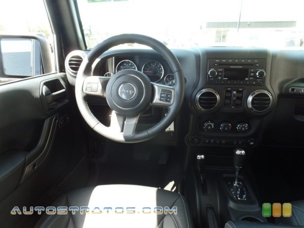 2018 Jeep Wrangler Unlimited Sahara 4x4 3.6 Liter DOHC 24-Valve VVT V6 5 Speed Automatic