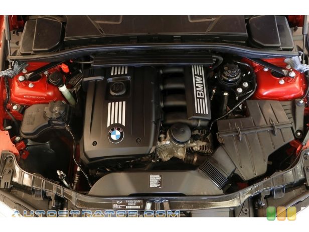 2013 BMW 1 Series 128i Coupe 3.0 liter DOHC 24-Valve VVT Inline 6 Cylinder 6 Speed Steptronic Automatic