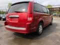 2008 Chrysler Town & Country Touring Photo 7