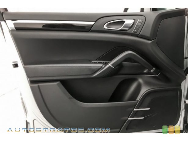 2011 Porsche Cayenne  3.6 Liter DFI DOHC 24-Valve VVT V6 8 Speed Tiptronic-S Automatic